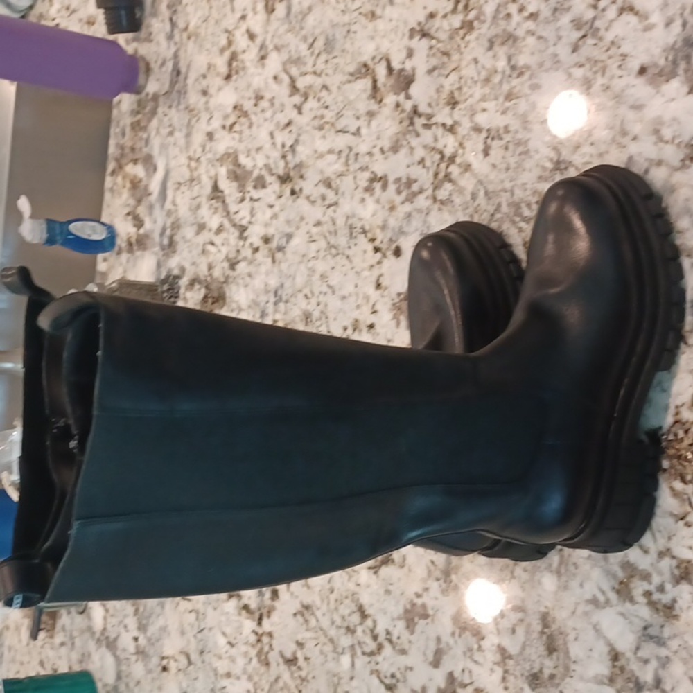 Steve Madden Women's Quinnie Fashion Lug Sole Knee Leather Boot NEW - Picture 7 of 16